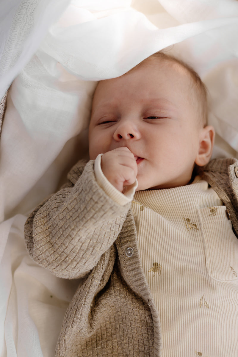 Shirt crème met print | AOP Green Sketch