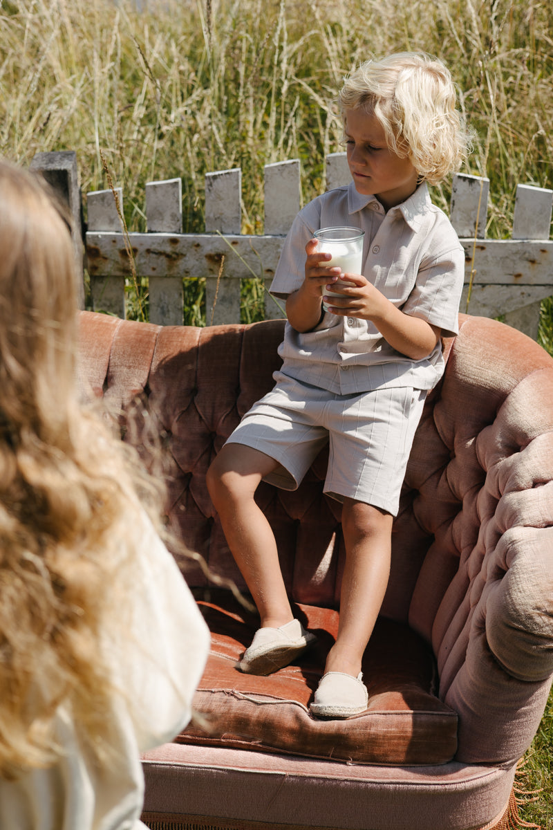 Short lichtgrijs | Light Grey