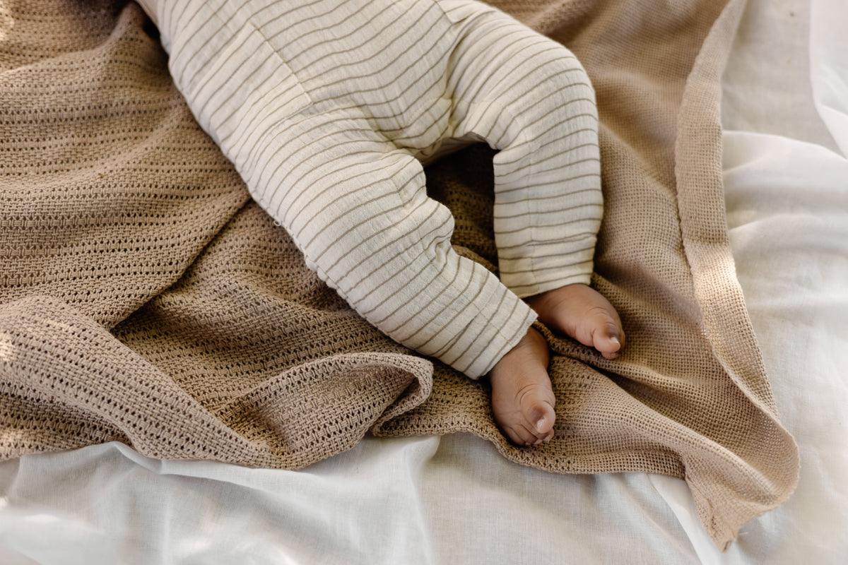 Tuinbroek taupe gestreept | AOP Taupe Lines