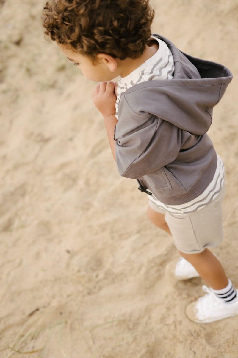 Shortsleeve Cardigan | Grey Charcoal